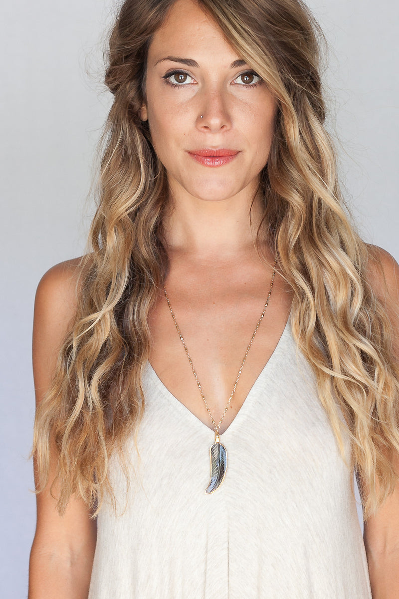 Single Chain Feather Boho Necklace