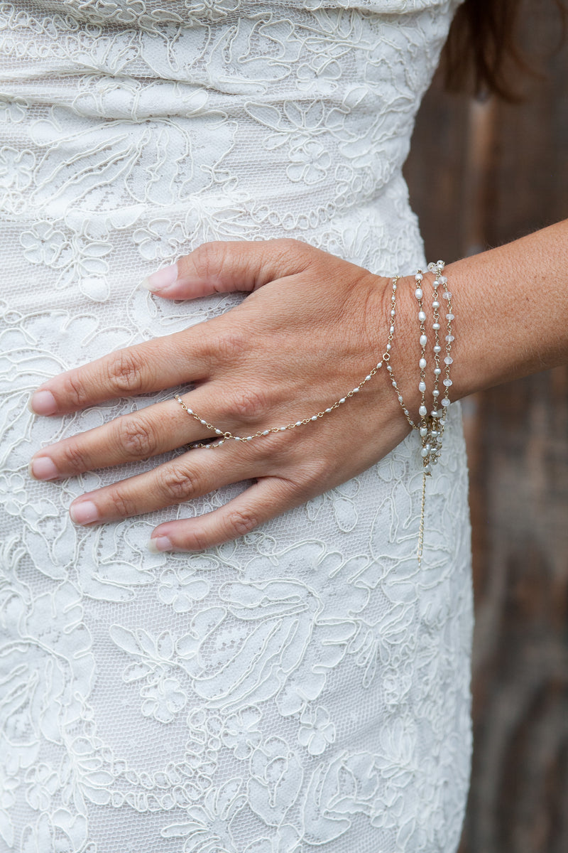 Bridal Freshwater Pearl Link Handchain